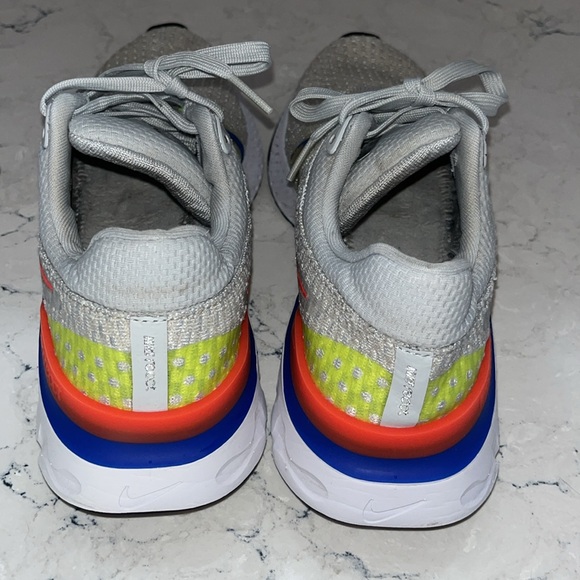 Nike react infinity run flyknit - Picture 3 of 9